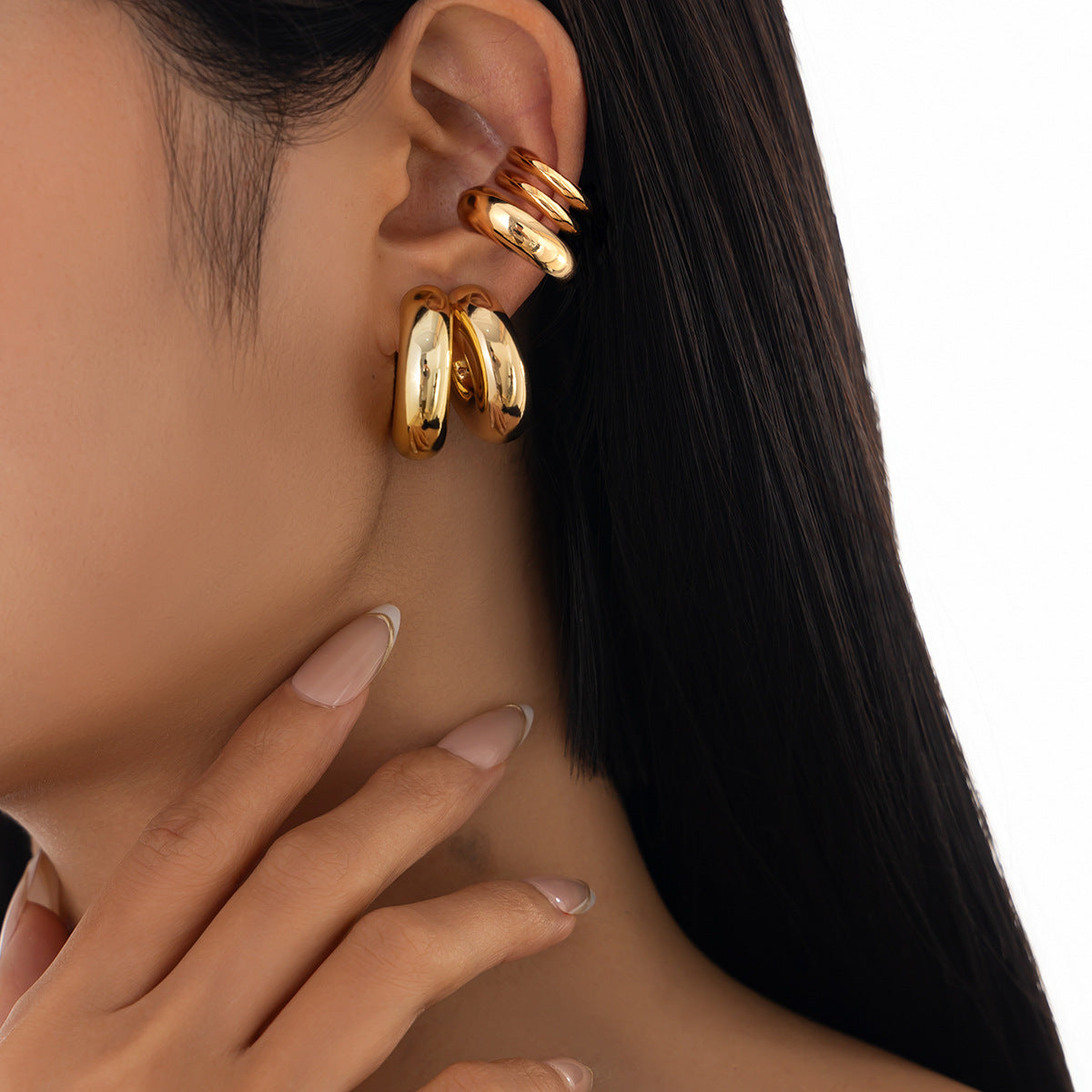 Planderful Vienna Verve Earrings – Elegant Hollow Design