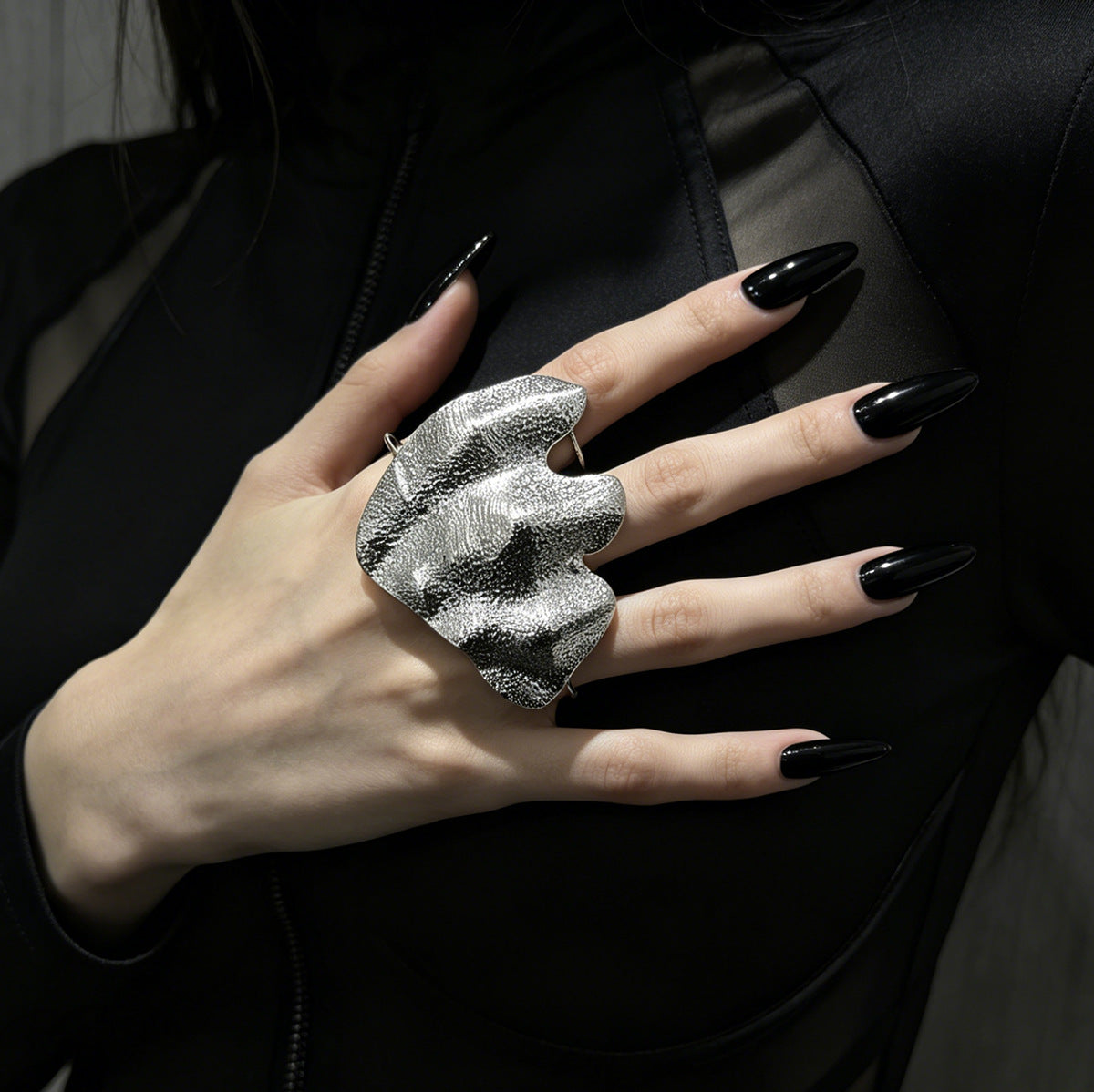 Planderful Vienna Verve Hammered Texture Statement Ring For Edgy Jewelry Lovers And Collectors