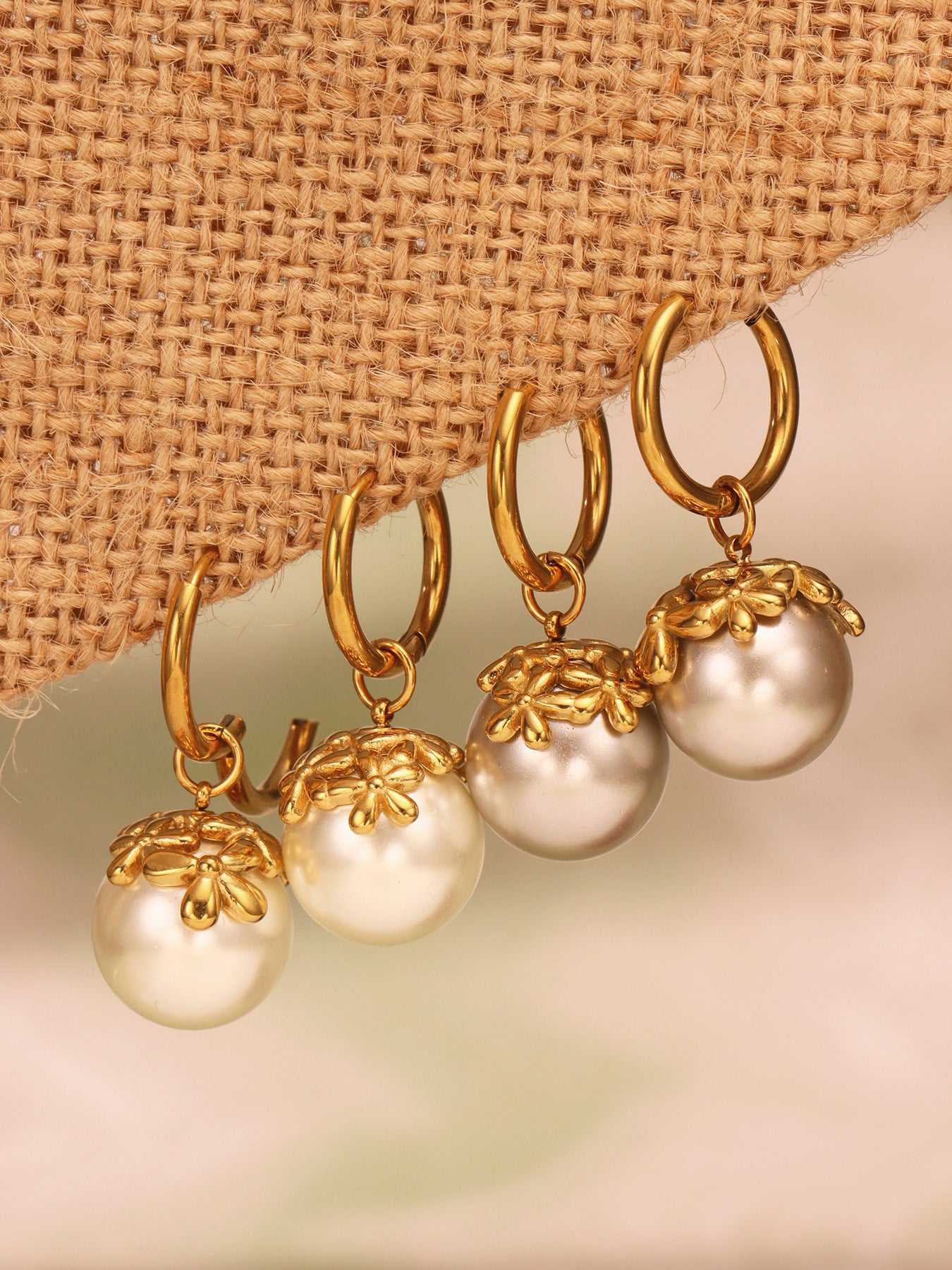 Planderful Seamless Bead Flower Earrings 18K Gold Women