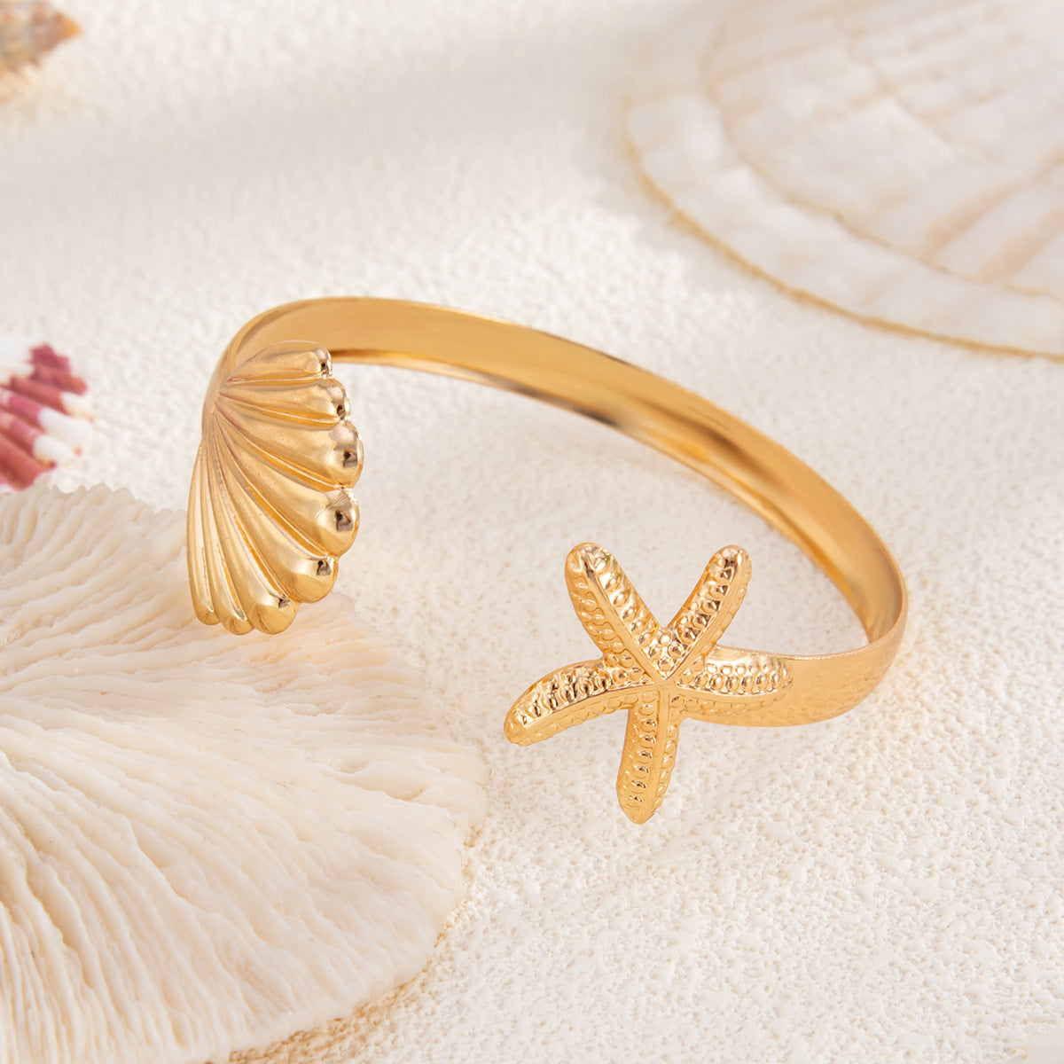 Planderful Vienna Verve Ring – Adjustable Beach-Inspired Design with Starfish and Pearl Accents