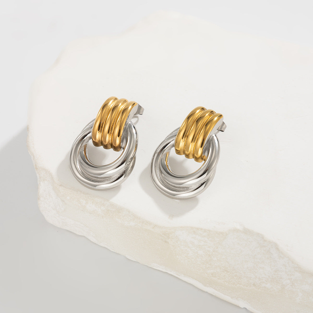 Planderful C Shaped Stainless Steel Ear Clip Earrings with Contrasting Knot Detail For Women Statement Jewelry