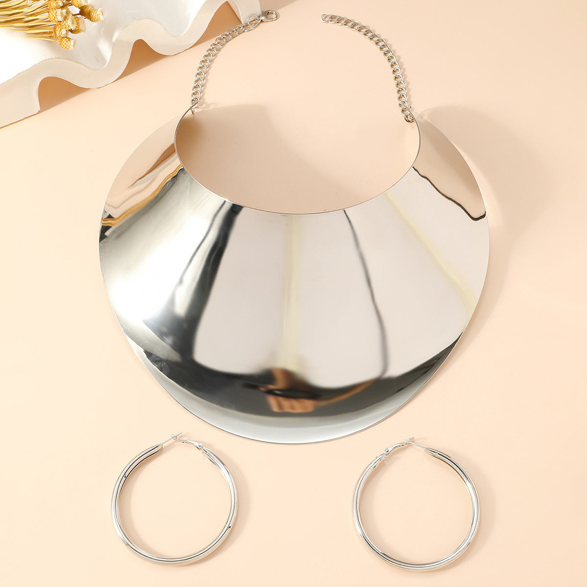 Planderful Savanna Rhythms Necklace and Earrings Set – Bold Geometric Design