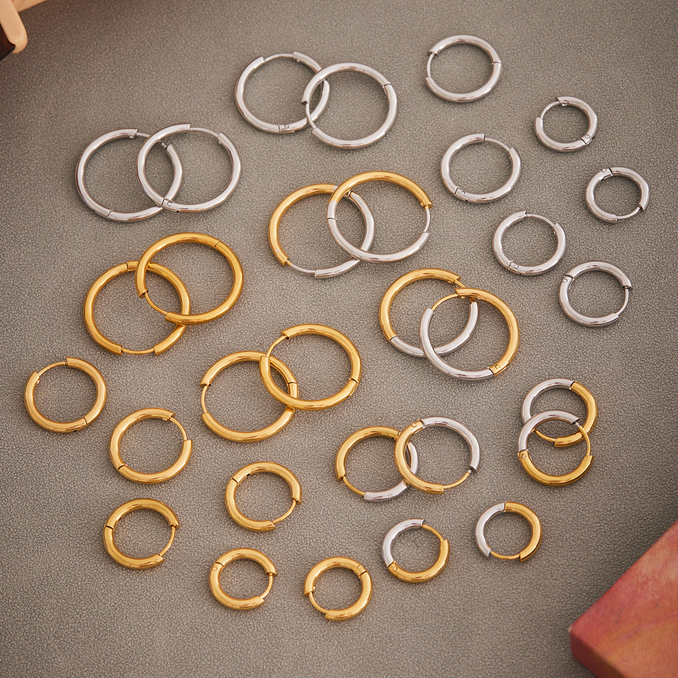 Planderful Minimalist Stainless Steel Circle Earrings Unisex