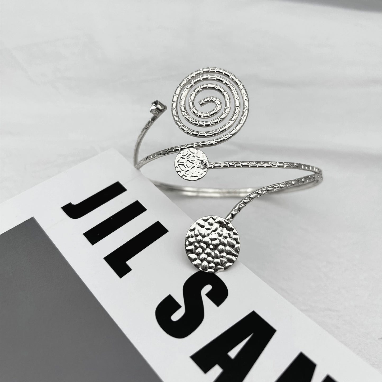 Planderful Savanna Rhythms Bracelet Set – Exaggerated Metal Design with Zircon Encrusted Detail