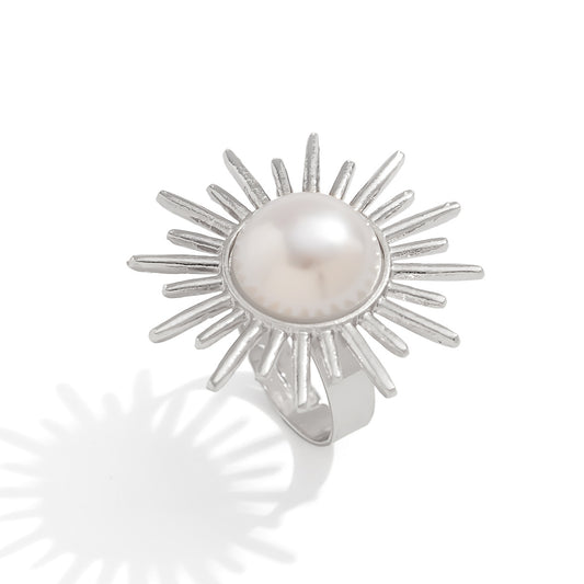 Planderful Pearl Sun Ring for Women, Round Imitation Pearl, Statement Jewelry, Vienna Verve