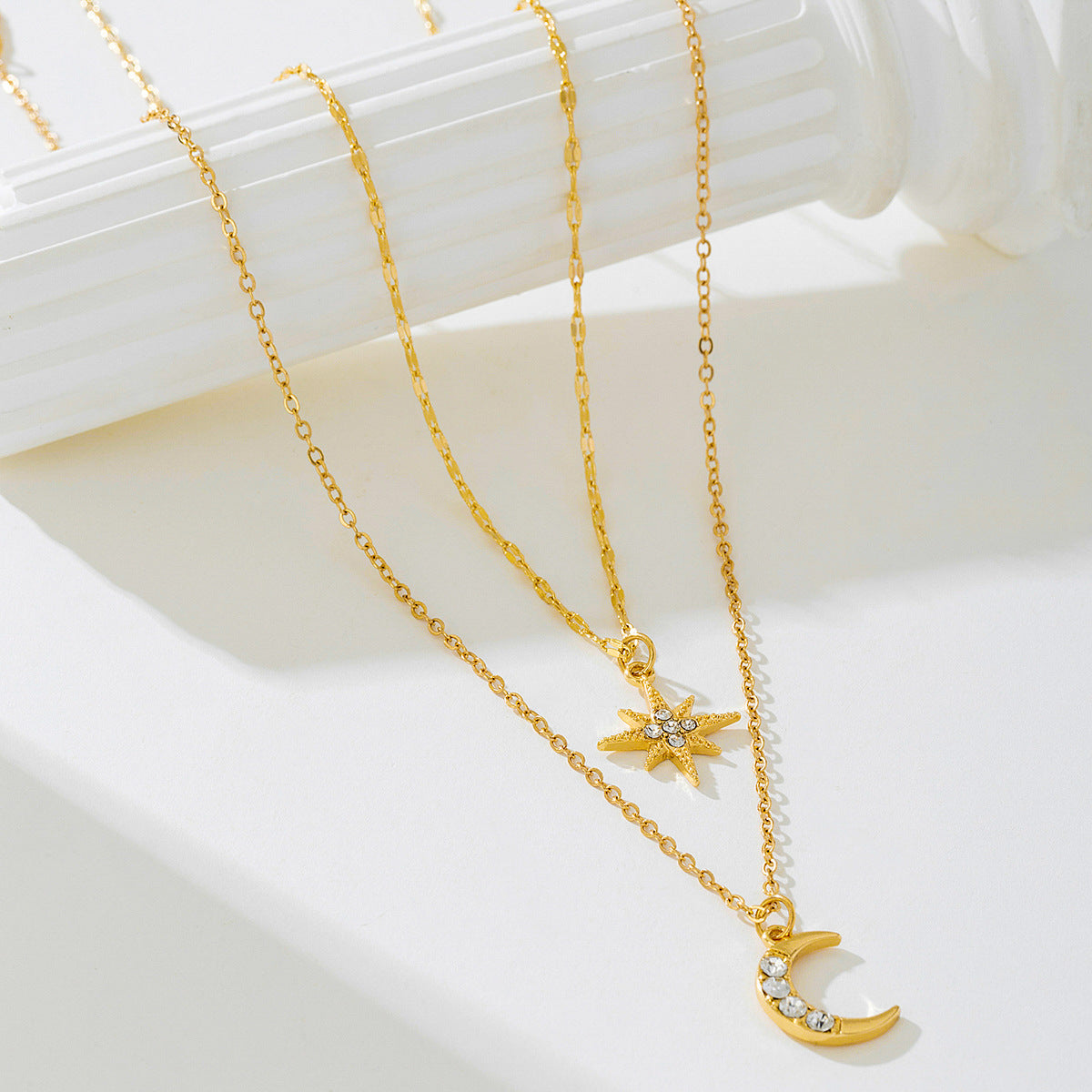 Planderful Vienna Verve Necklace – Stylish Double-Layer Design