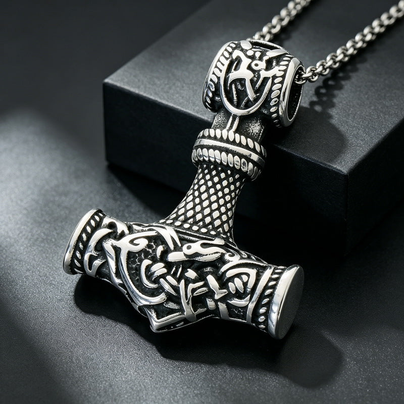 Nordic Viking Quake Stainless Steel Men's Pendant Vintage Irish Knot Mythical Pendant Necklace