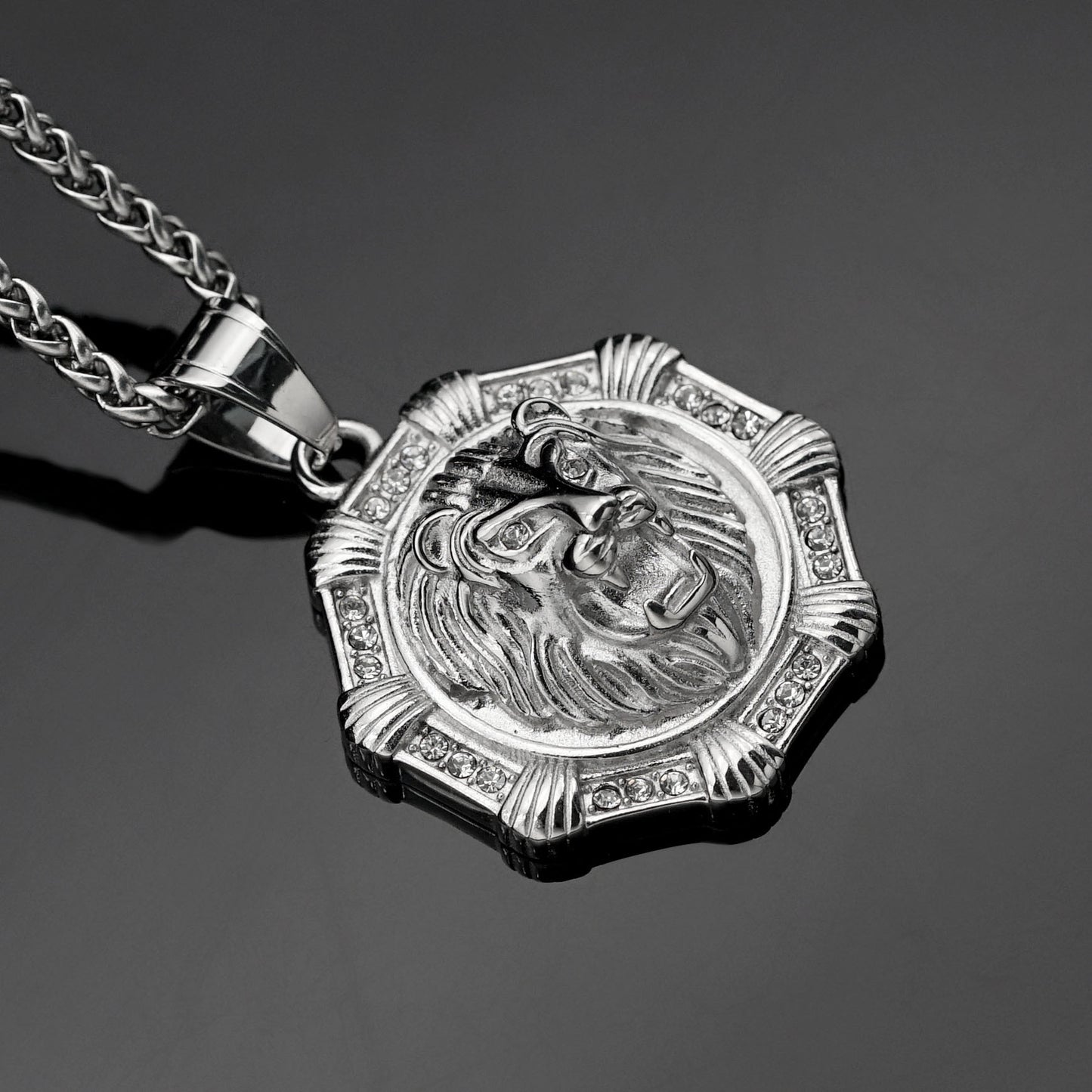 Planderful Stainless Steel Octagonal Lion Head Pendant Necklace For Unisex Hip Hop Fans Bold Statement