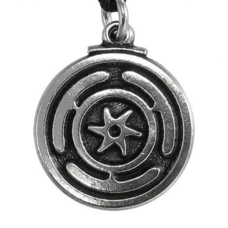 Retro Tarot Zinc Alloy Pendant with Norse Legacy Design