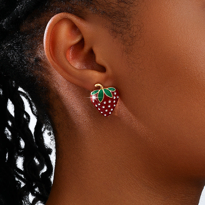 Planderful Vienna Verve Earrings – Exquisite Flash Zircon Strawberry Design
