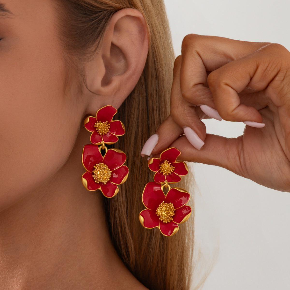 Planderful Vienna Verve 3D Metal Flower Stud Earrings For Women Premium Retro Statement Jewelry