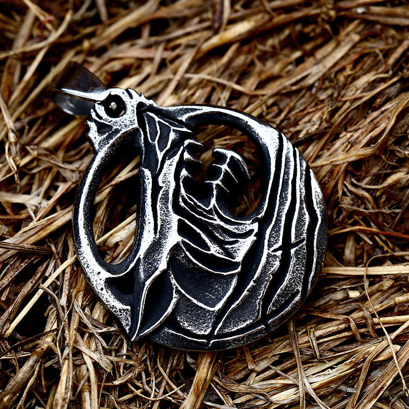 Titanium Steel Retro Wolf Head Pendant for Men - Unique Vintage Accessories