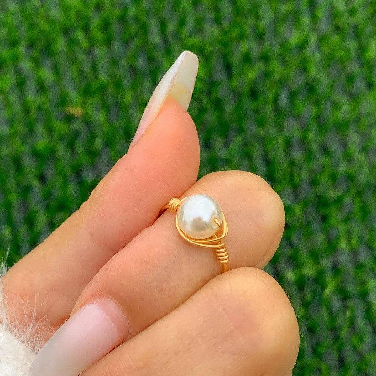 Artistic Glow Ring Needle in Vienna - Women's Alloy Ring with Luminous Pastoral Elements