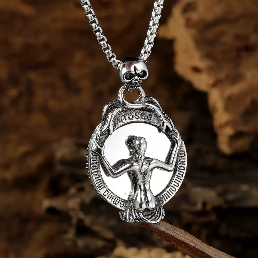 Planderful Bold Skull Mirror Pendant Necklace Titanium Steel Mirror Finish Unisex Gift For Women And Men