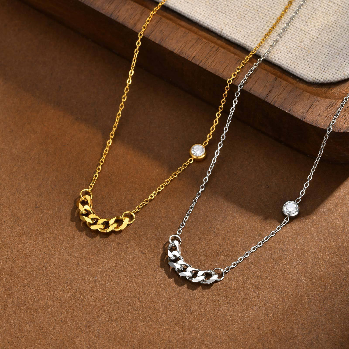 Stainless Steel Urban Refined Minimalist Zircon Chain Necklace For Commuters