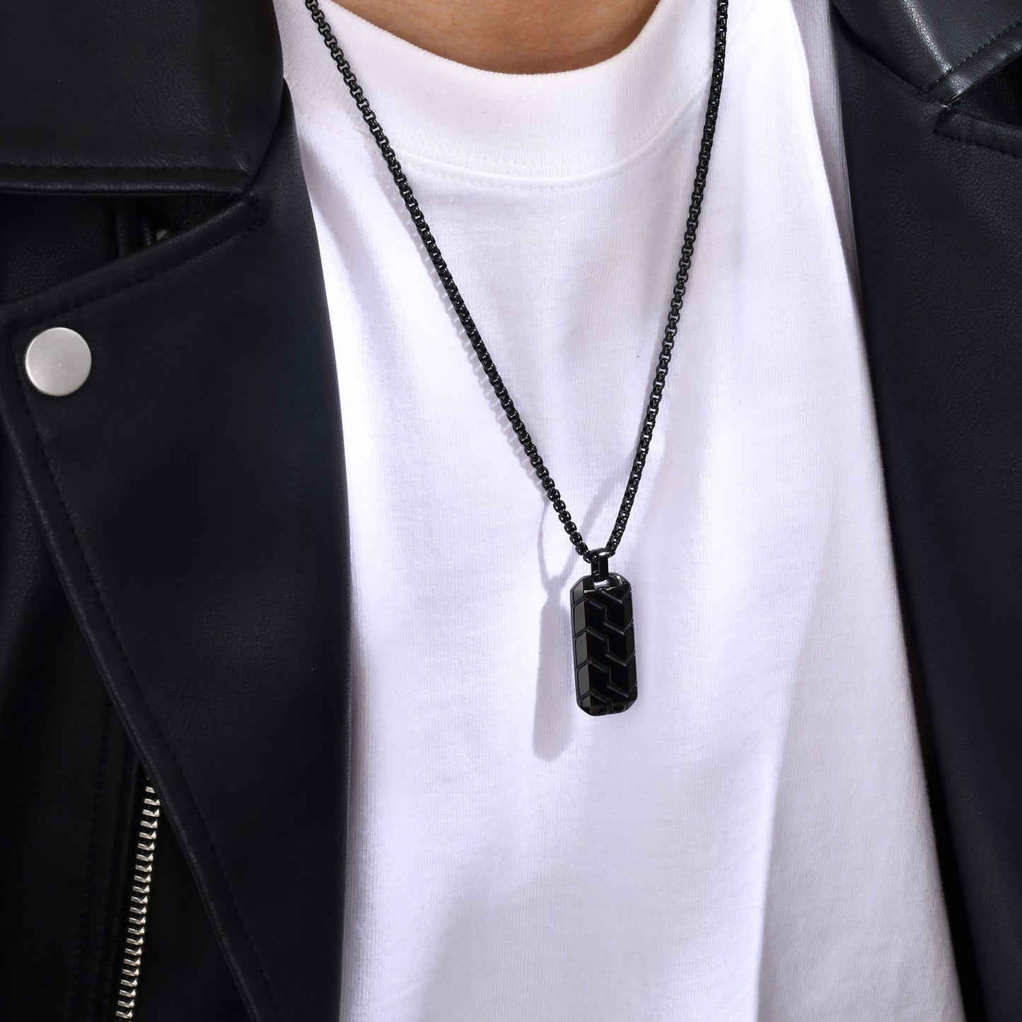 Stainless Steel Geometric Tire Pattern Men's Pendant Necklace