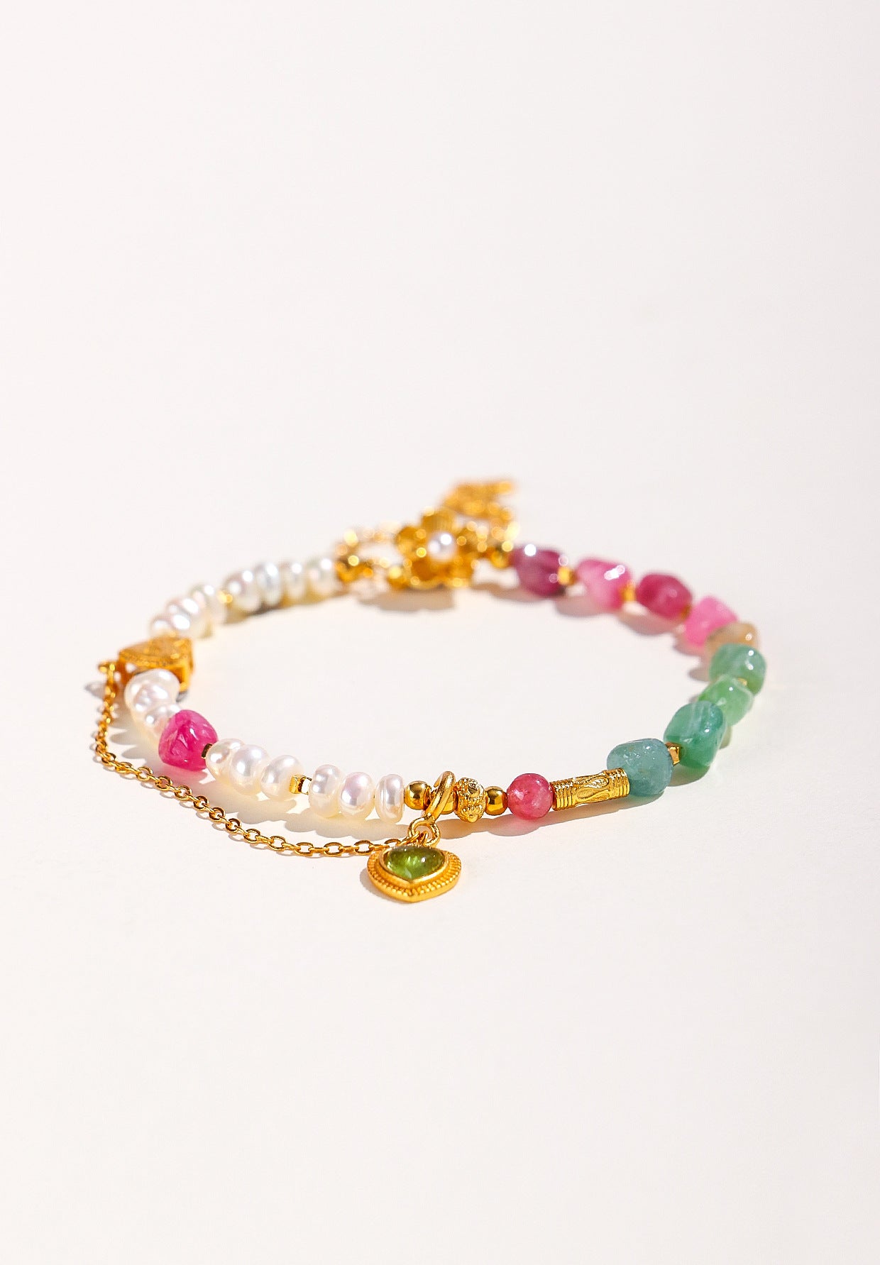 Planderful Fortune's Favor Bracelet – Elegant Freshwater Pearl and Tourmaline Design