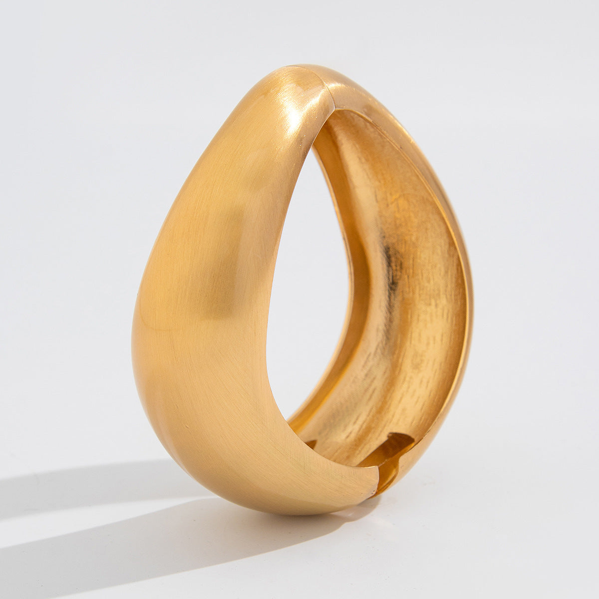 Planderful Vienna Verve Irregular Metal Bracelet For Edgy Punk Fashion Lovers Matte Wide Cuff With Spring Buckle