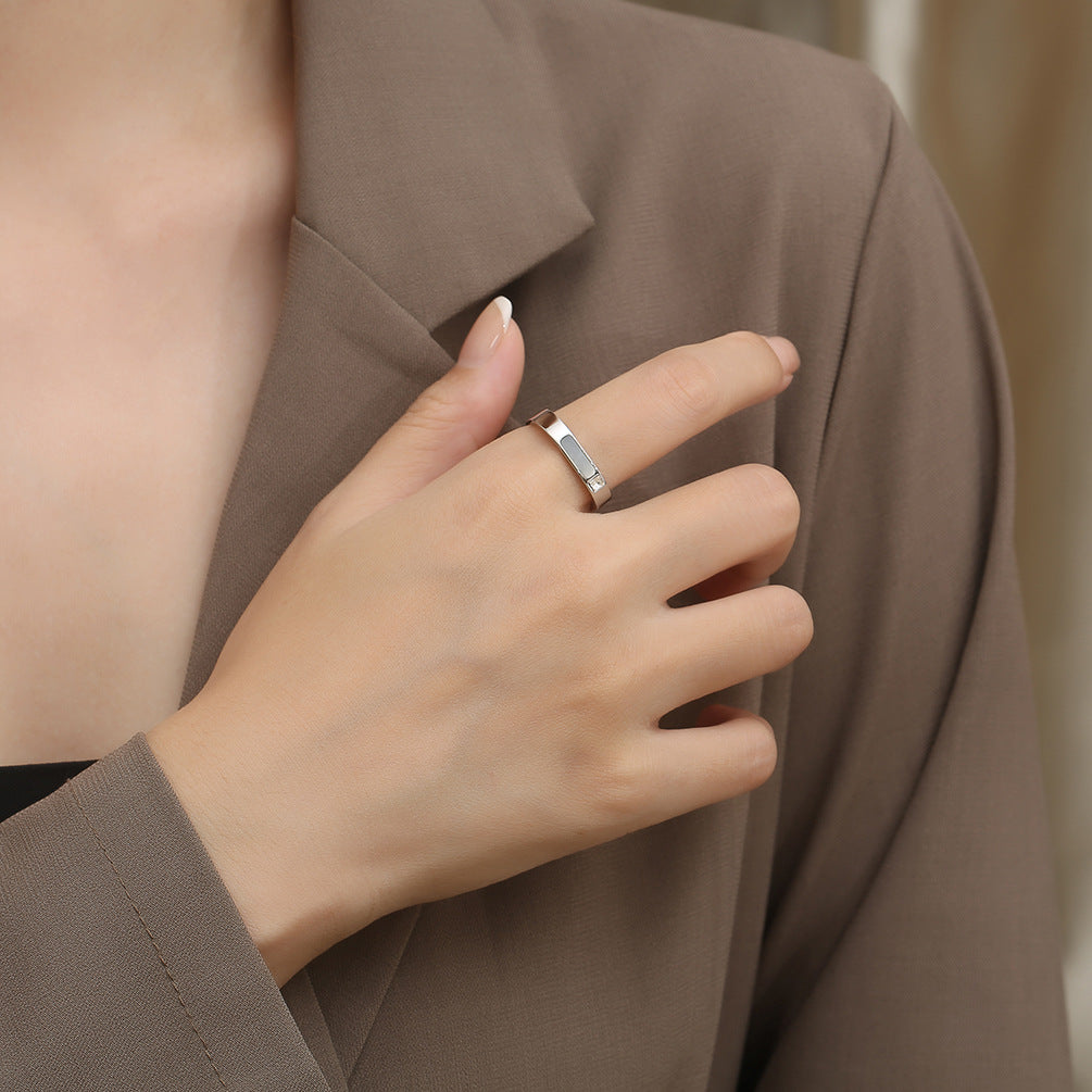 INS Light Luxury Design Shell Square Titanium Steel Ring