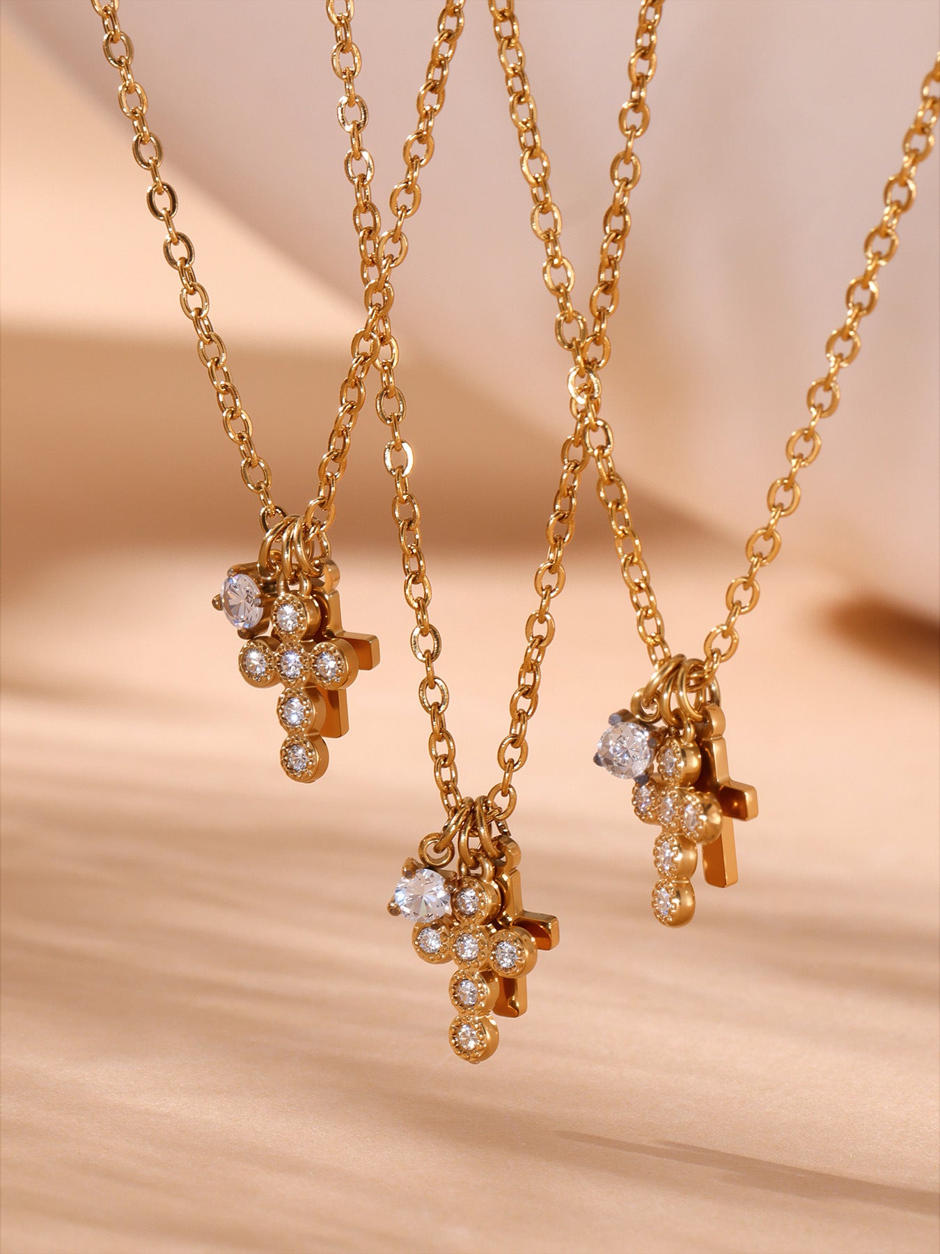 Planderful Zircon Cross Clavicle Necklace Multi Layer Women