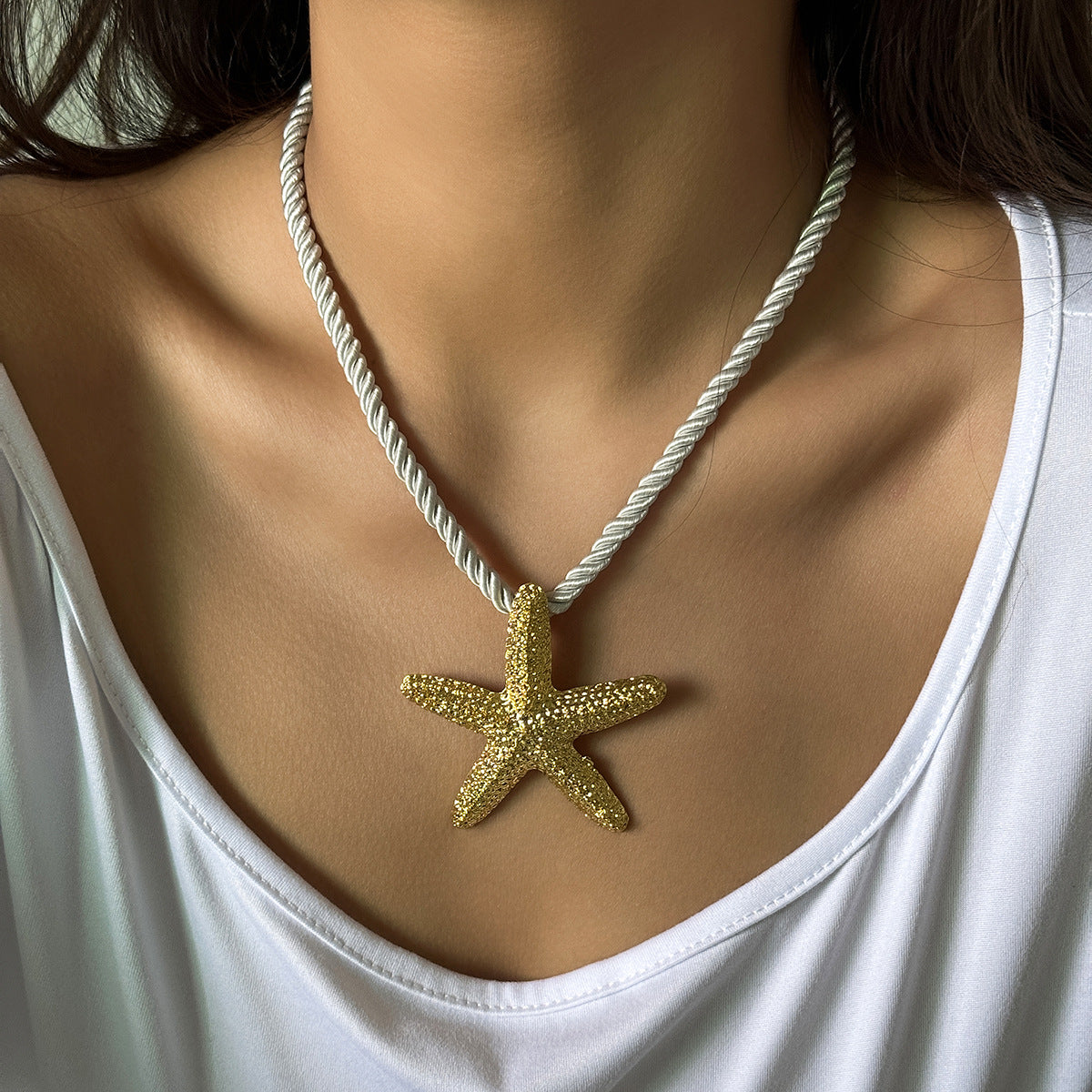 Planderful Vienna Verve Necklace – Sweet and Stylish Ocean Starfish Design
