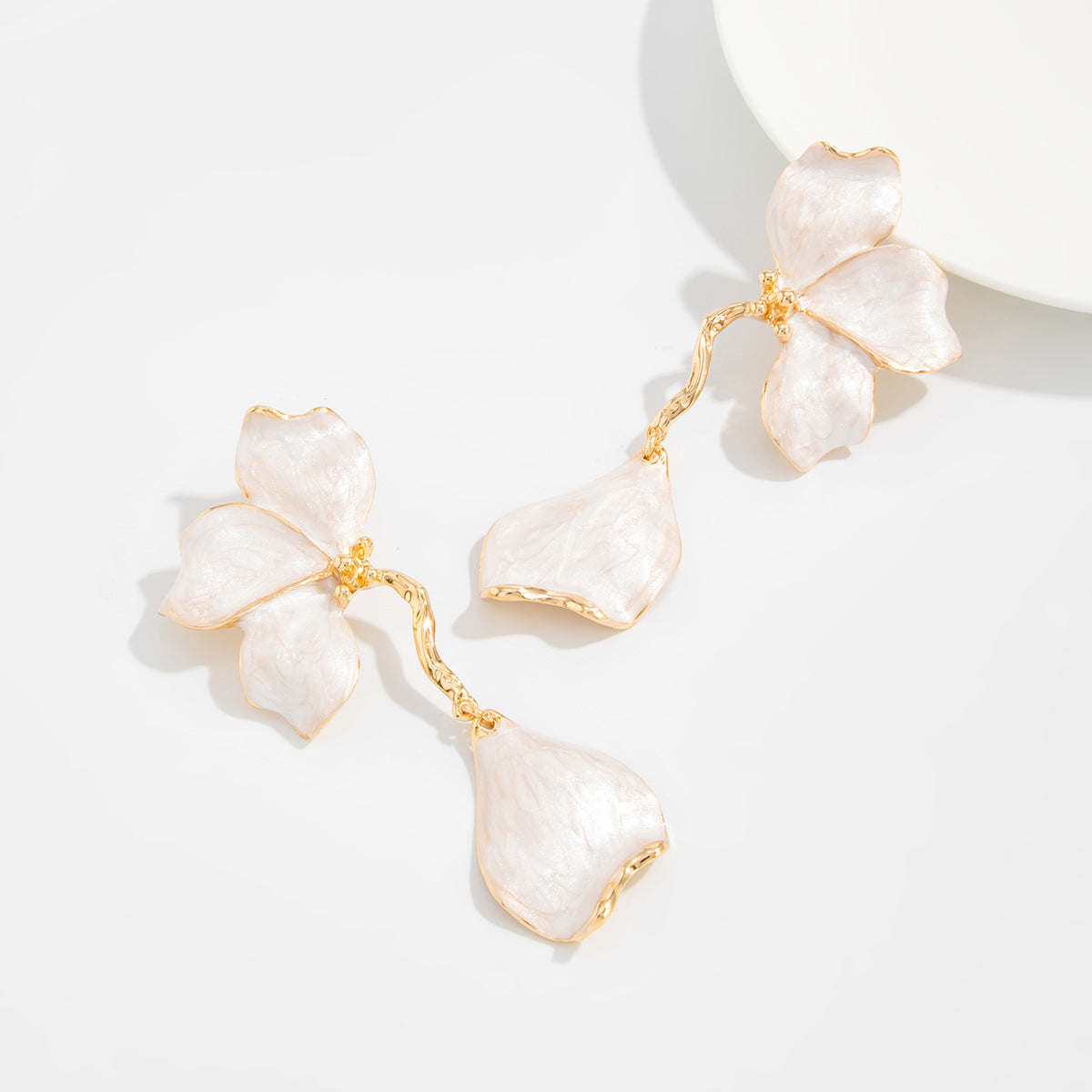 Planderful Vienna Verve Colorful Oil Dripping Flower Fringed Earrings For Women Statement Holiday Jewelry