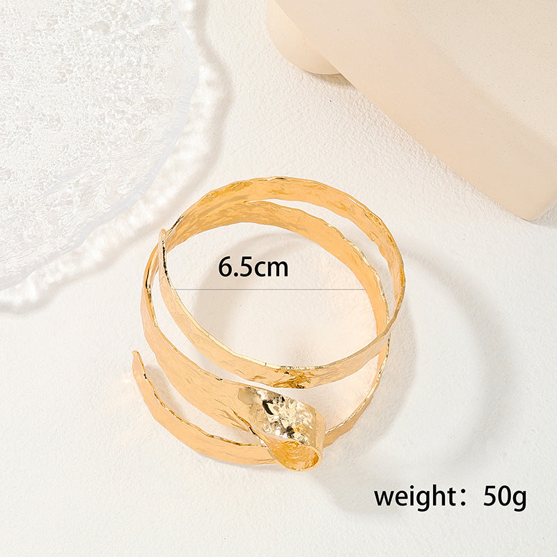 Irregular Elegance: Handcrafted High-End Metal Bracelet for Women