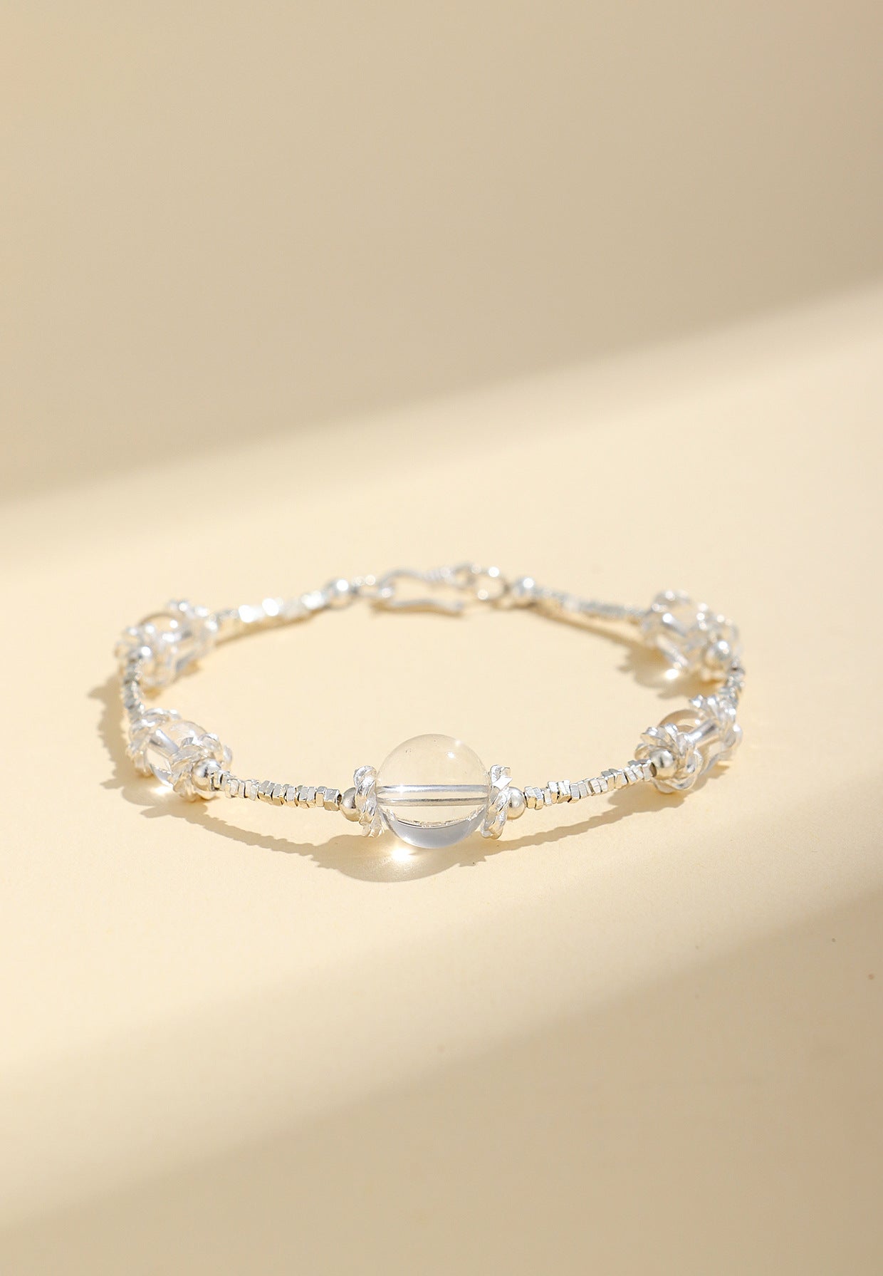 Planderful Fortune's Favor Bracelet – Elegant Crystal Design