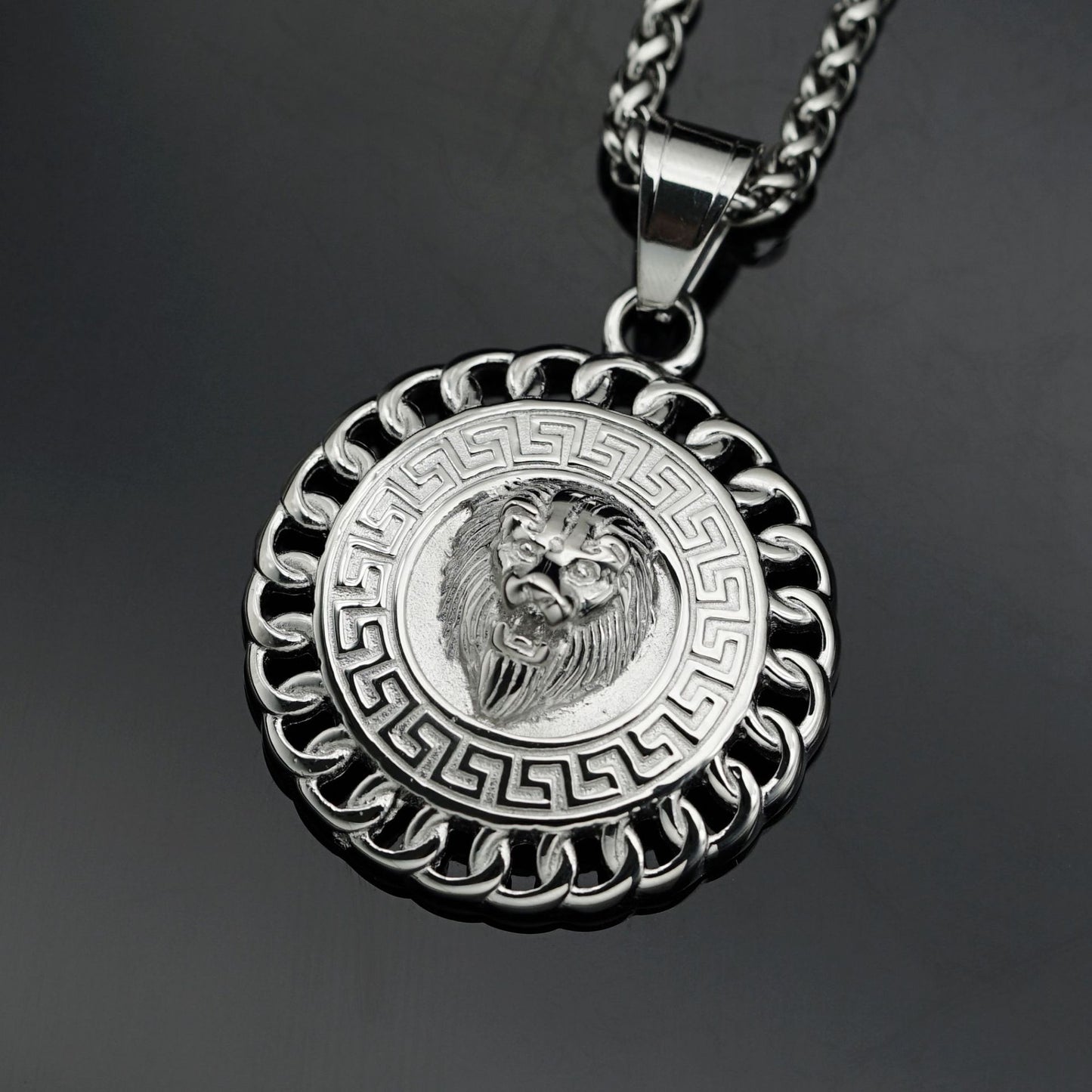 Planderful Titanium Steel Lion Head Pendant Necklace Unisex