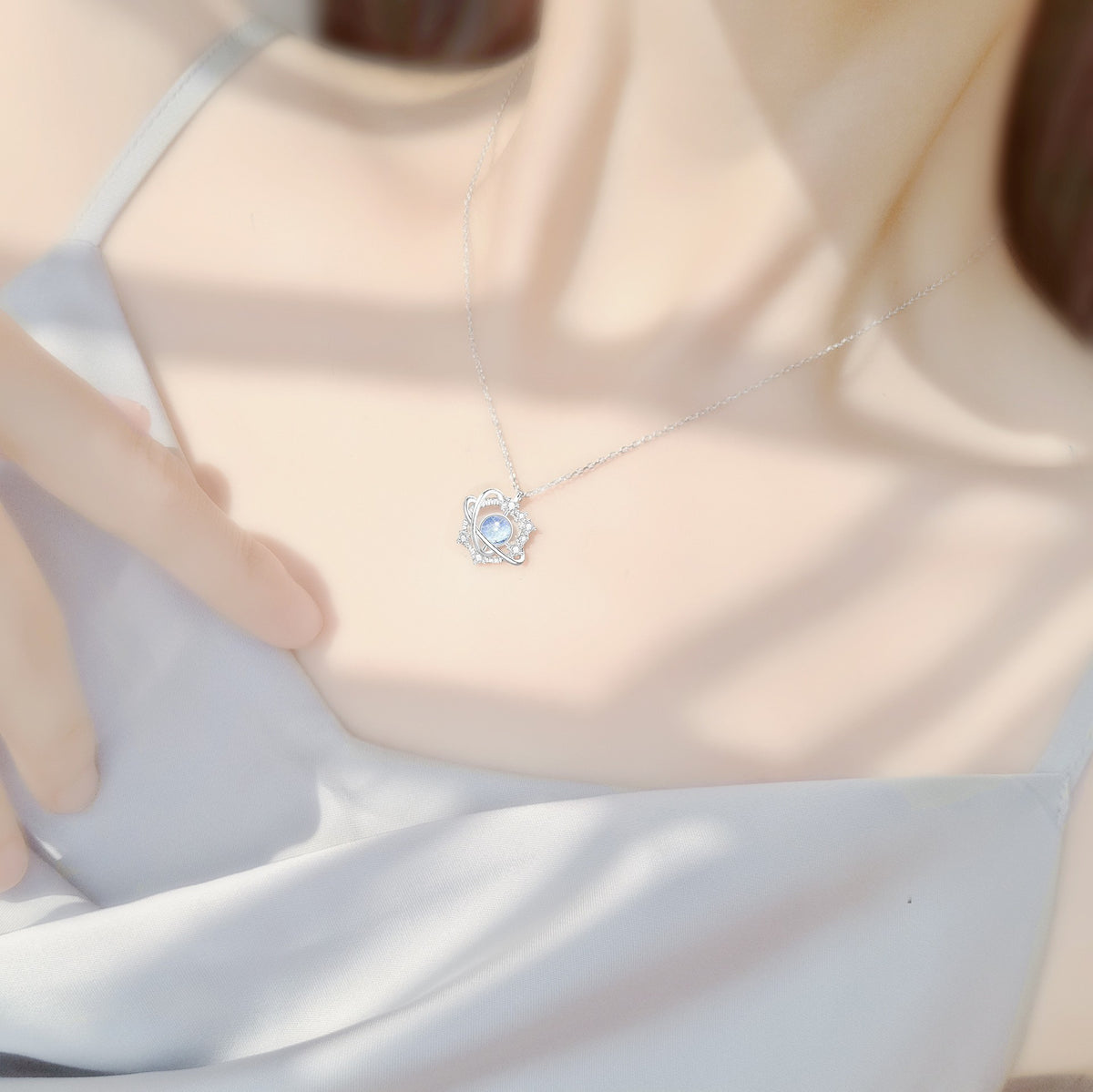 S925 Sterling Silver Moonstone Galaxy Necklace
