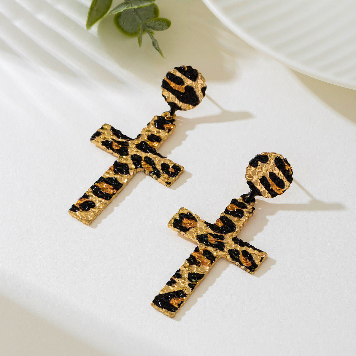 Planderful Vienna Verve Earrings – Trendy Metal Geometric Design