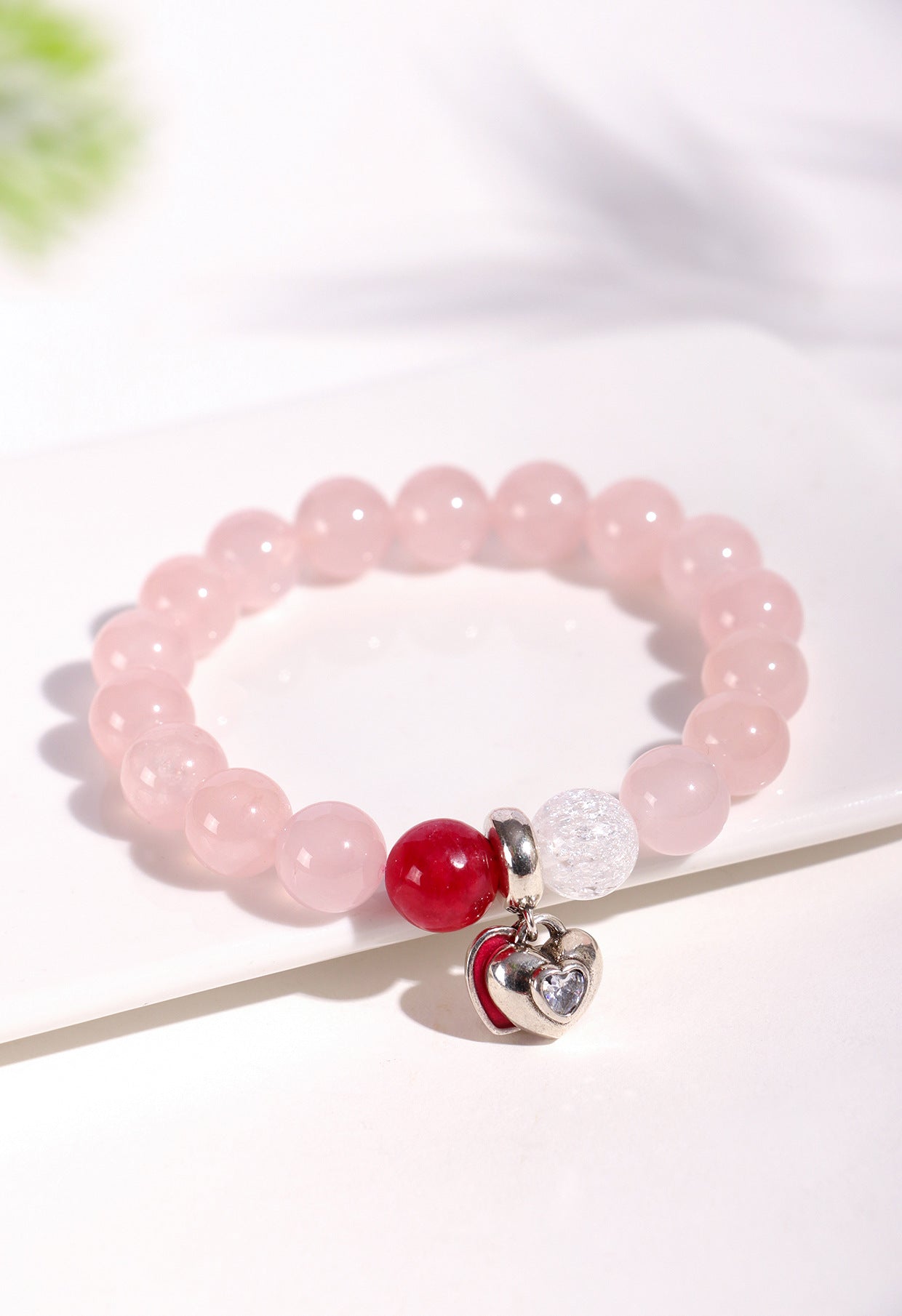 Planderful Fortune's Favor Bracelet – Elegant Pigeon Blood Red Strawberry Crystal Design