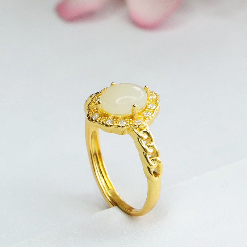 Elegant Diamond-shaped Natural Hotan Jade Ring with Zircon Halo Chain