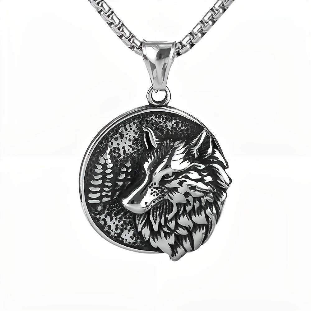 European and American Jewelry Wholesale Titanium Steel Men's Pendant Necklace Wolf Head Retro Hip-Hop Style