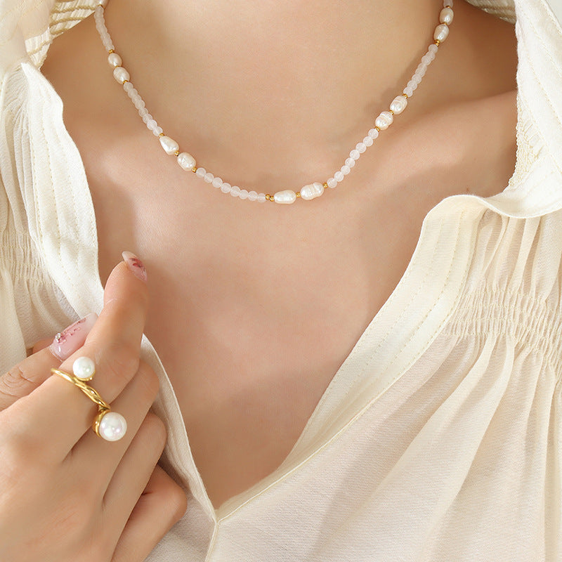 French Retro Pearl Pendant Necklace with Titanium Steel Charm