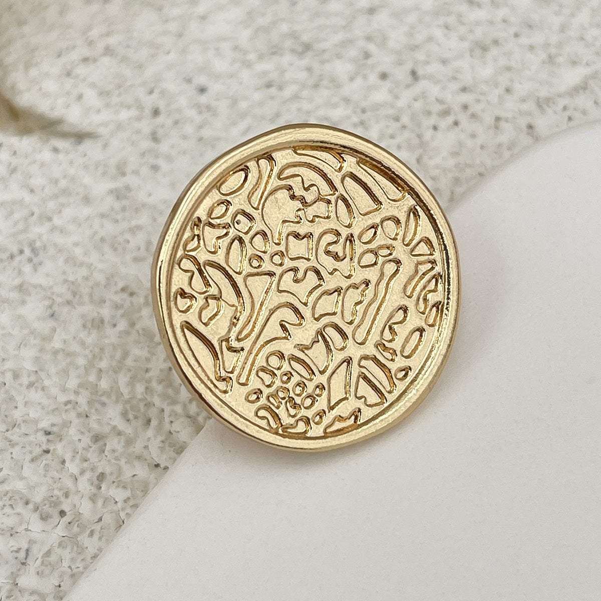 Planderful Vienna Verve Ring – Irregular Floral Design