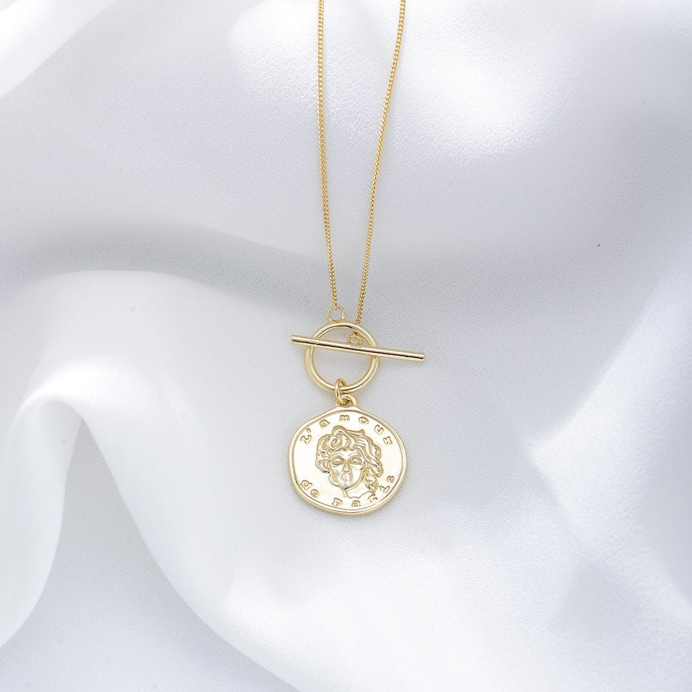 925 Sterling Silver Coin Portrait Necklace Retro Gold Relief Pendant
