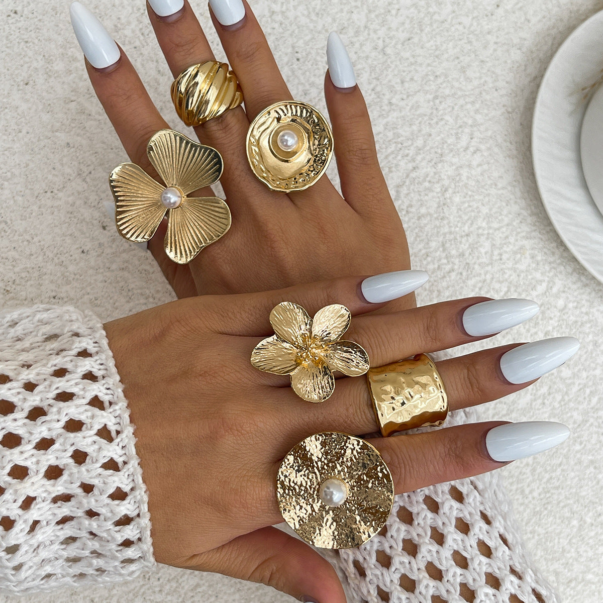 European and American ins exaggerated texture stacking open ring female, simple geometric imitation pearl lotus leaf flower hand jewelry
