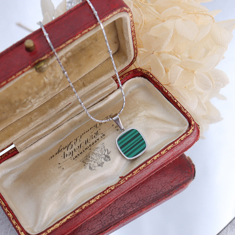 Seashell White Acrylic Necklace with Geometric Design