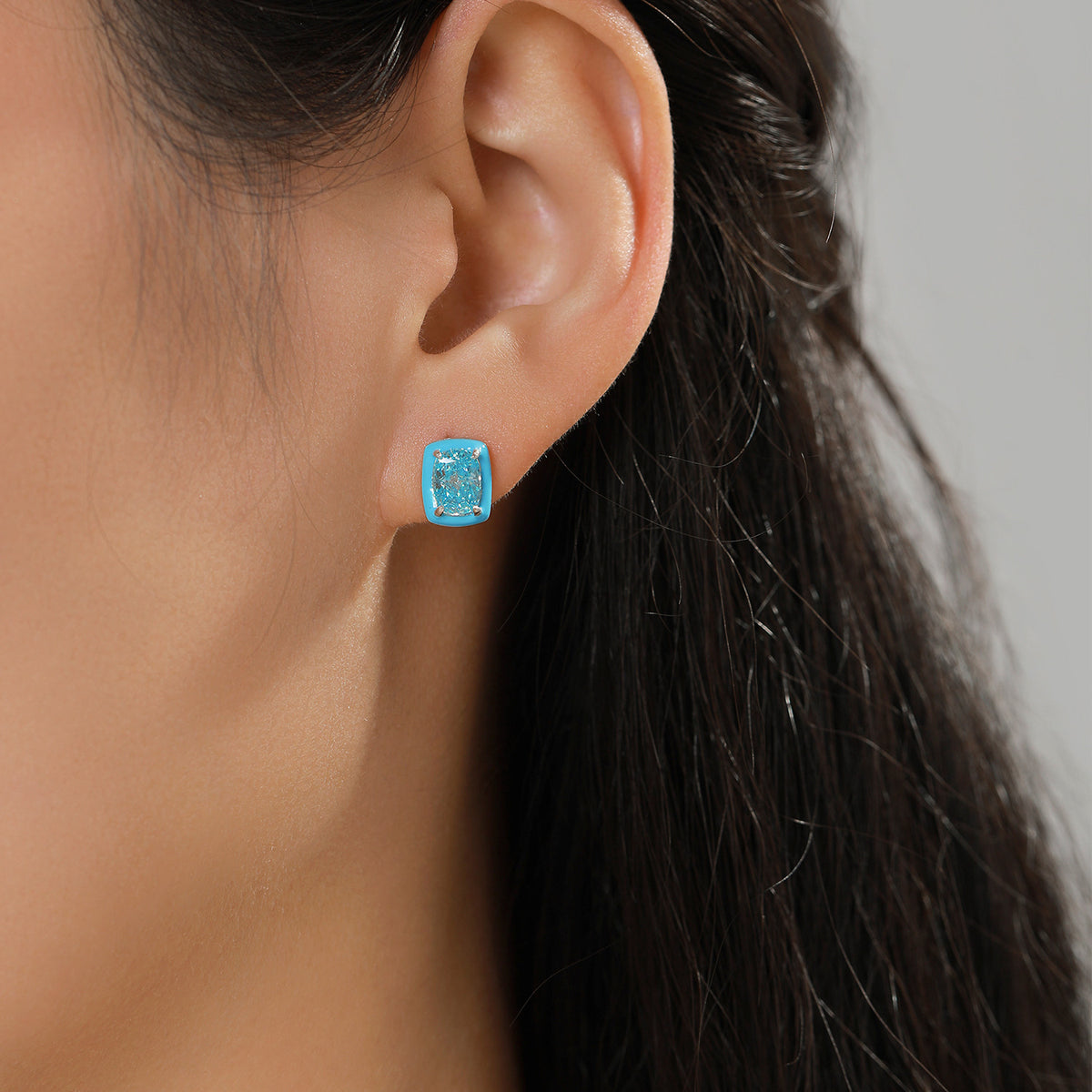 925 Sterling Silver Crushed-Ice Zircon Stud Earrings