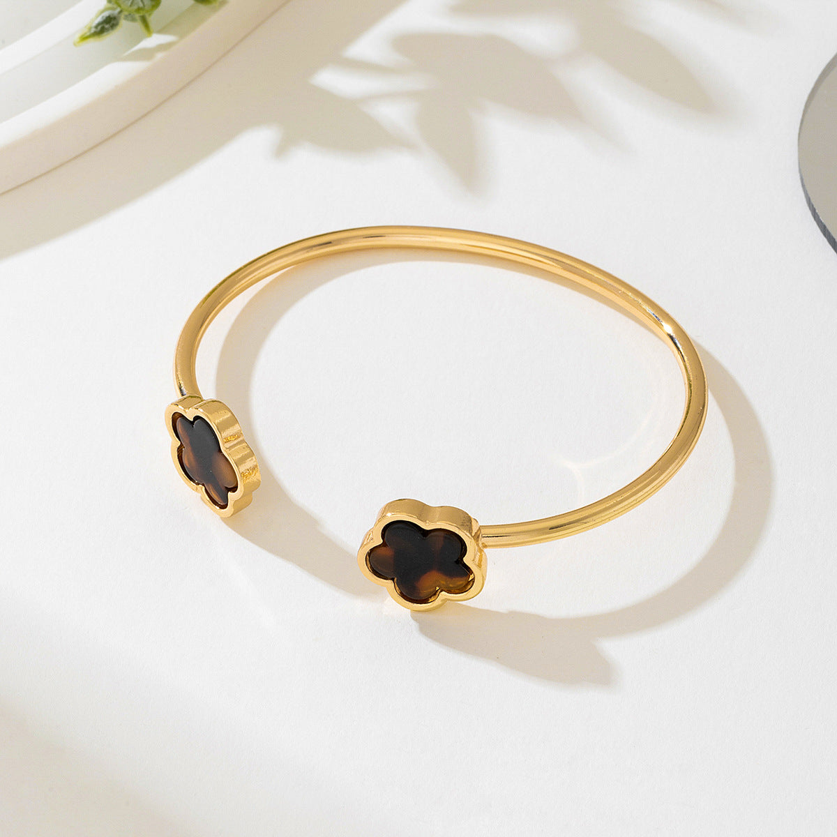 Planderful Vienna Verve Bracelet Set – Fashionable Retro High-End Design