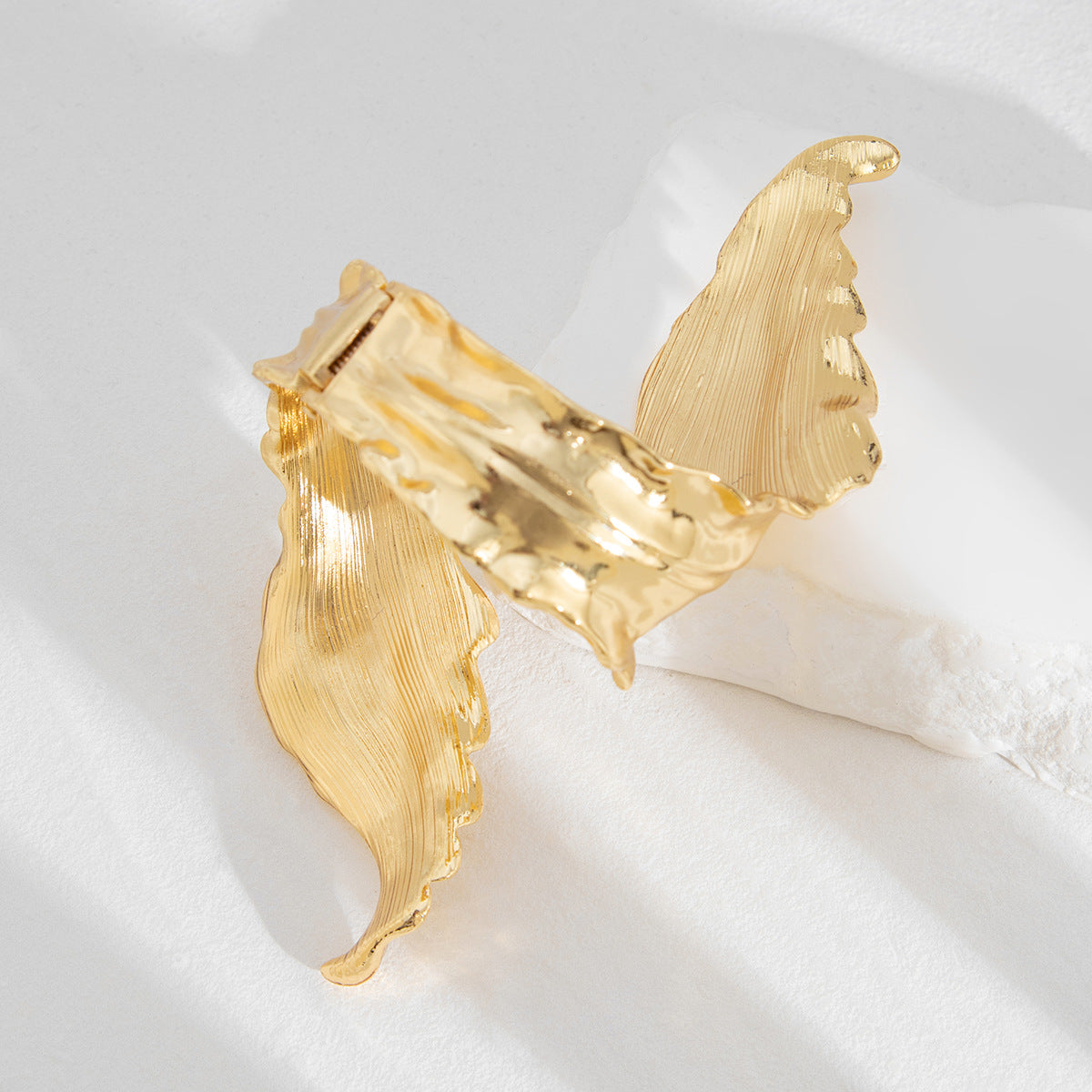 Planderful Vienna Verve Bracelet – Exaggerated Geometric Design