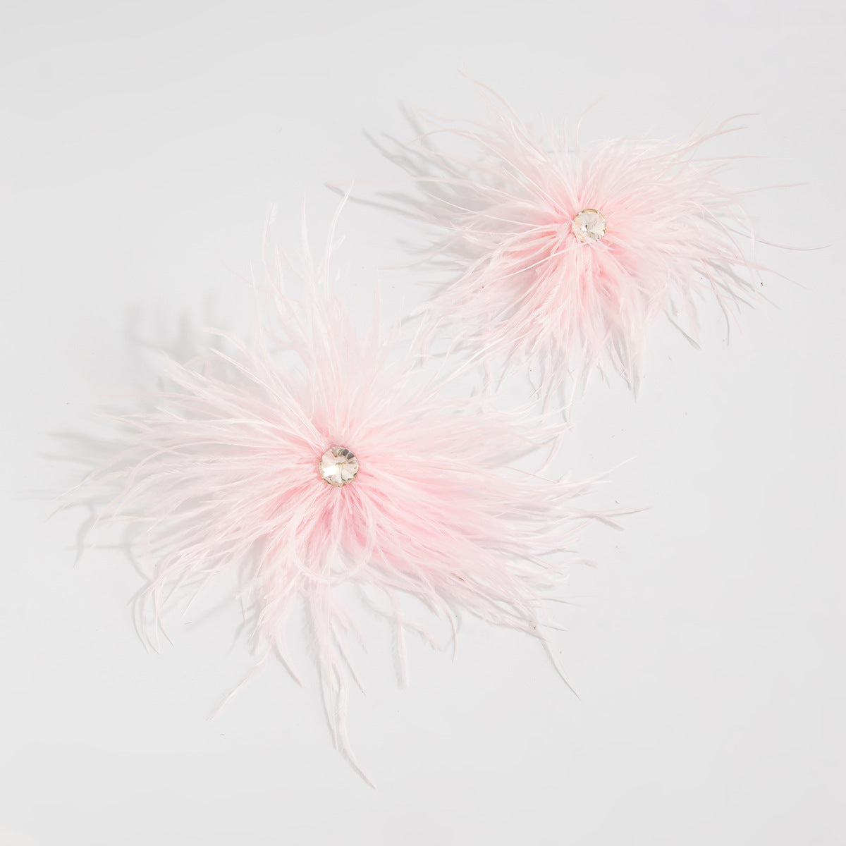 Planderful Vienna Verve Feather Flower Stud Earrings With Fluffy Zircon Accents For Trendsetting Fashion Lovers