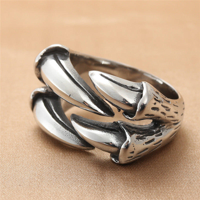 Personalized Retro Titanium Steel Dragon Claw Ring for Men - Trendy Animal Accessories