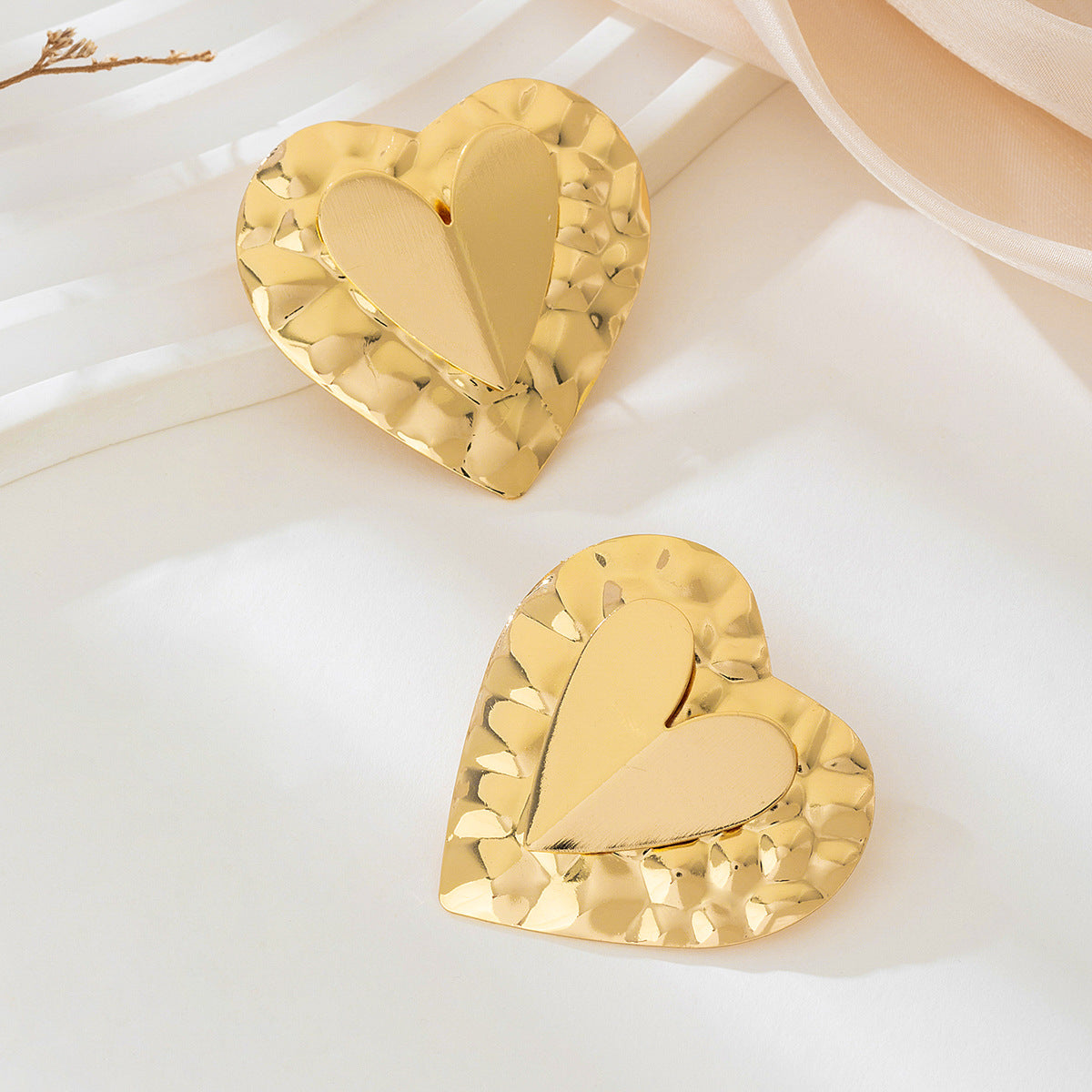 Planderful Vienna Verve Earrings – Elegant Metal Design for Special Occasions