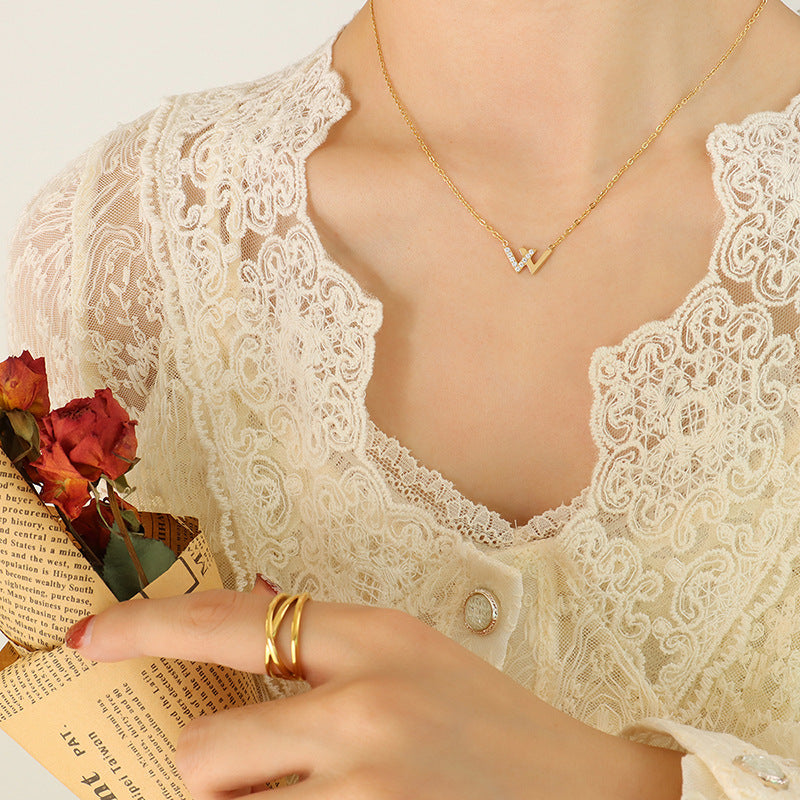 Golden Titanium Steel W Letter Pendant Collarbone Necklace with Korean Design Flair