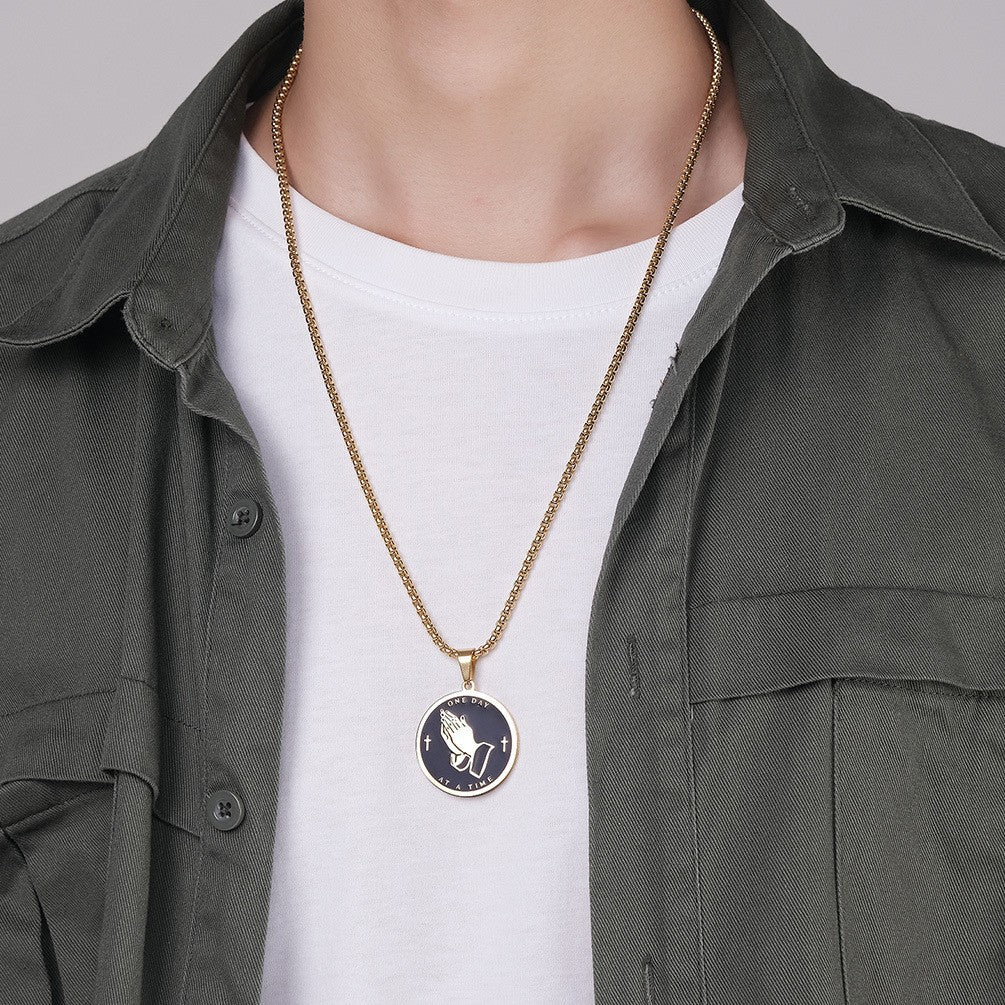 Prayer Hands Necklace Planderful Titanium Steel For Men And Women Hip Hop Retro Style Jewelry