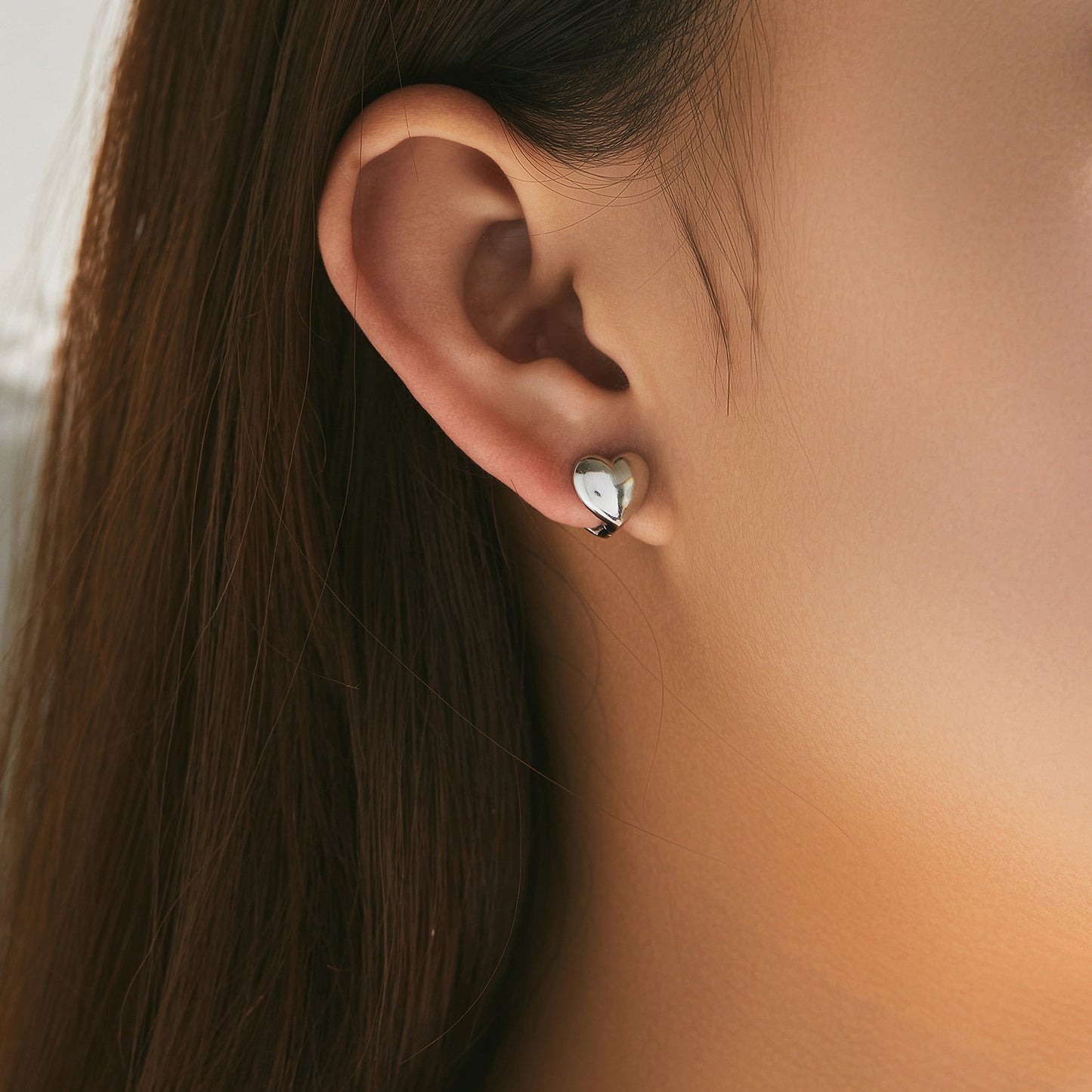 Planderful Everyday Genie Love Stud Earrings – Versatile Premium Mirror Design