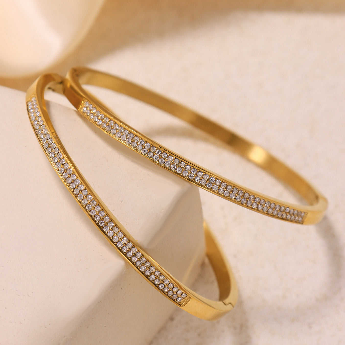 Planderful Zircon Double Row Bracelet For Stylish Commuters