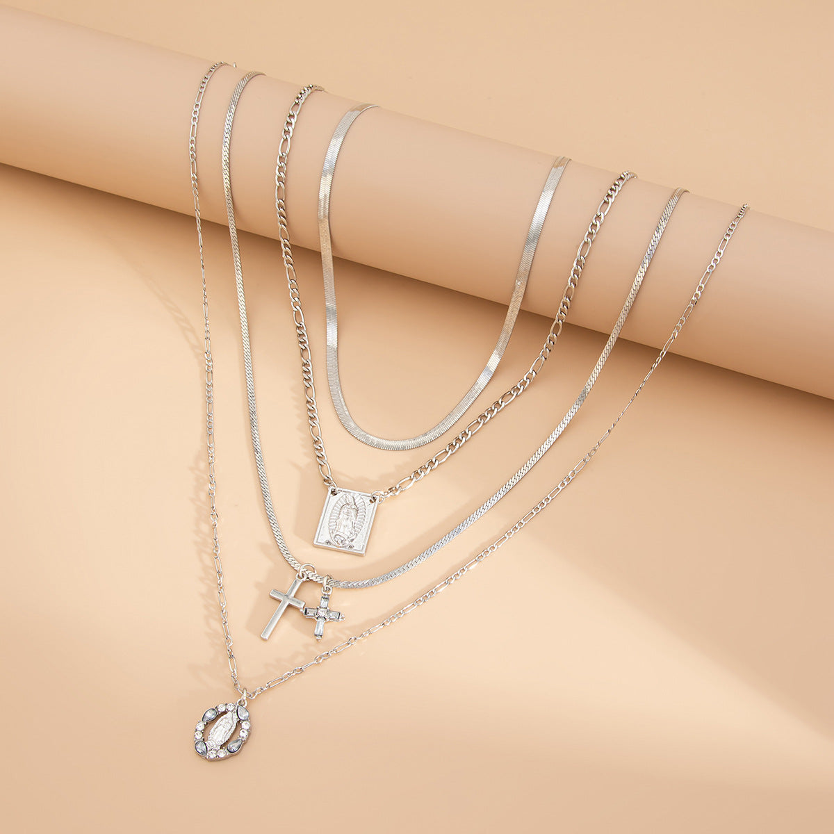 Planderful Vienna Verve Necklace – Retro Cross Fringed Design